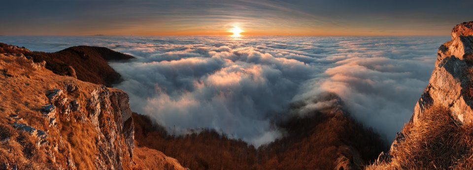 Photo: inverzia na kľaku, Slovakia
(c) Copyright Tibor Rendek